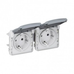 Legrand Doble base de enchufes IP55 2x2PT Gris 069576