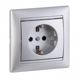 Legrand Base enchufe 2P+T Valena 16A 230V Aluminio 770121